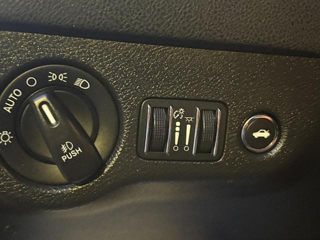Photo of 2014 Pitch Black Dodge Charger