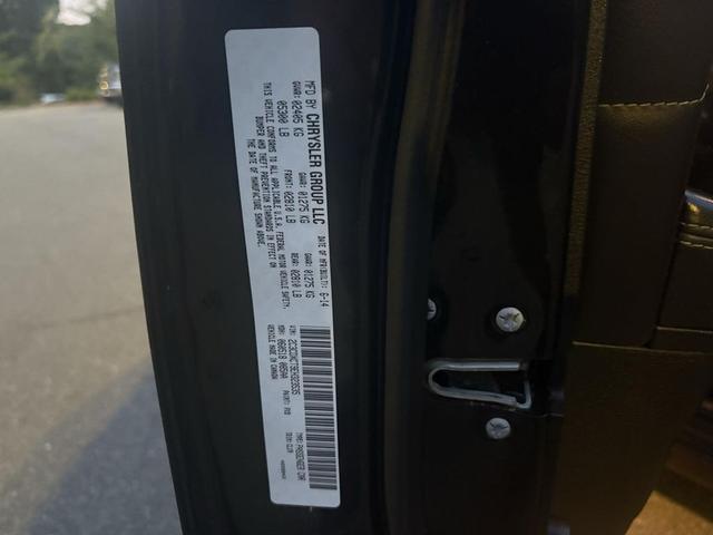 Photo of 2014 Pitch Black Dodge Charger