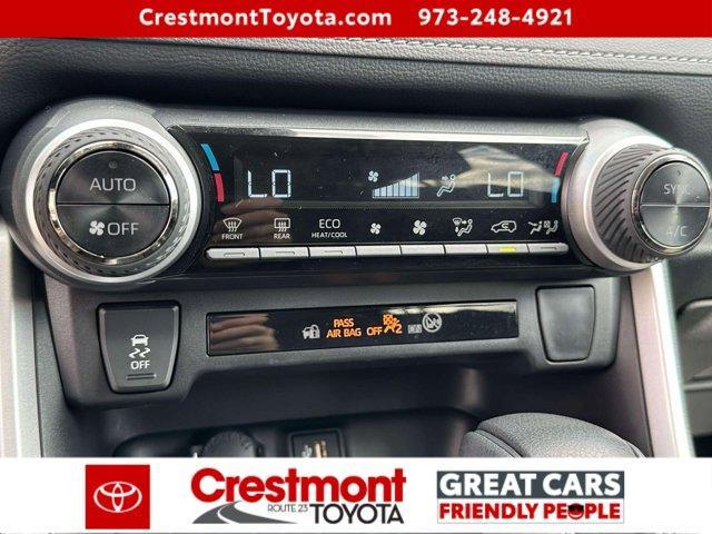 Photo of 2024 Ice Toyota RAV4 Hybrid