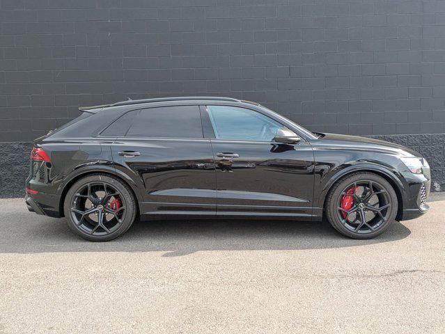 Photo of 2025 Mythos Black Metallic Audi RS Q8