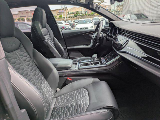 Photo of 2022 Daytona Gray Pearl Effect Audi RS Q8
