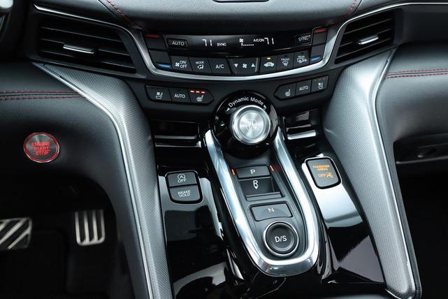 Photo of 2025 Urban Gray Pearl Acura TLX