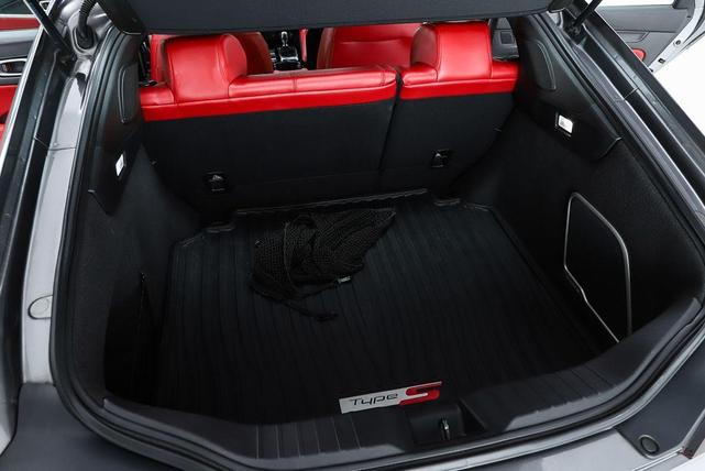 Photo of 2024 Liquid Carbon Metallic Acura Integra