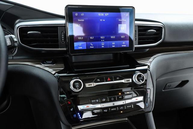 Photo of 2022 Agate Black Metallic Ford Explorer
