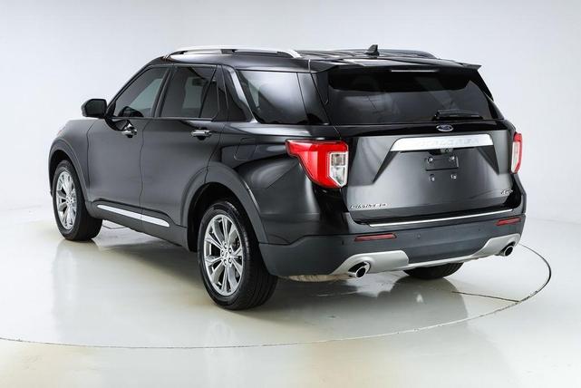Photo of 2022 Agate Black Metallic Ford Explorer