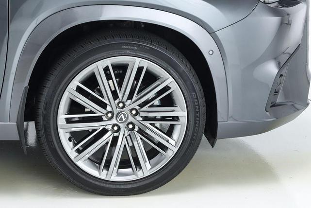 Photo of 2024 Cloudburst Gray Lexus TX 350
