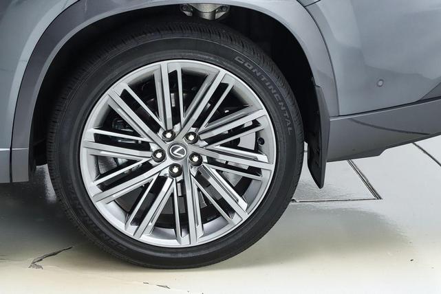 Photo of 2024 Cloudburst Gray Lexus TX 350