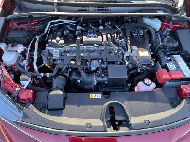 Photo of 2022 Ruby Flare Pearl Toyota Corolla Hybrid
