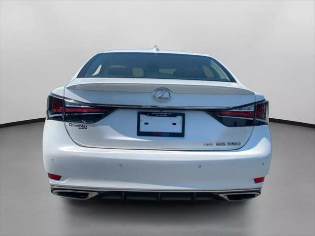 Photo of 2018 Eminent White Pearl Lexus GS 350