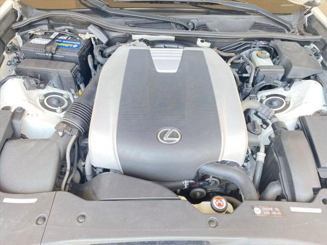 Photo of 2018 Eminent White Pearl Lexus GS 350