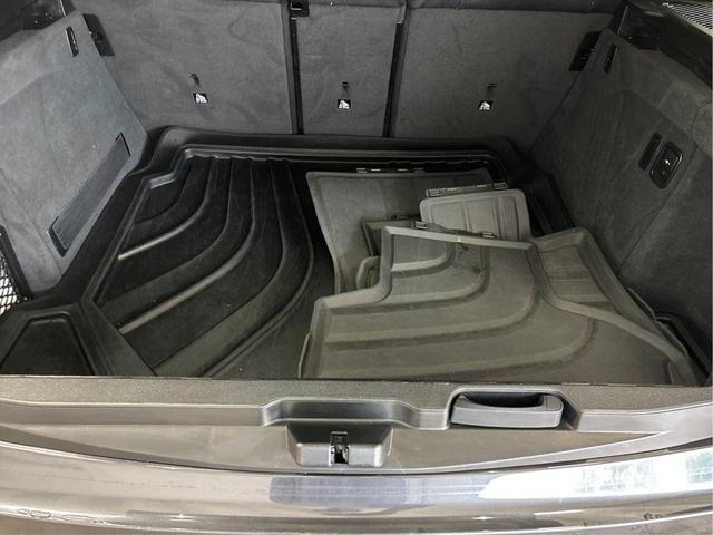 Photo of 2018 Gray BMW X5