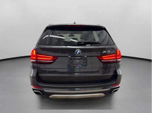 Photo of 2018 Gray BMW X5