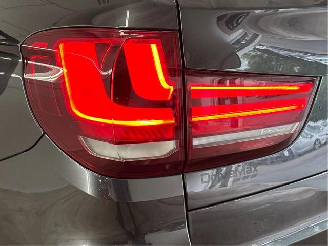 Photo of 2018 Gray BMW X5