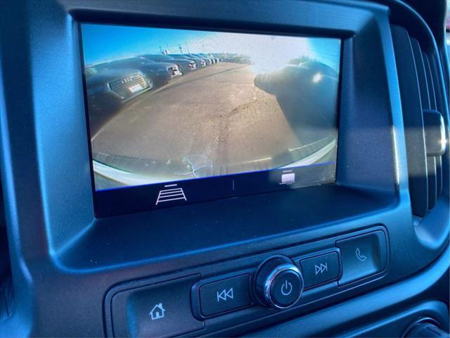 Photo of 2021 Summit White Chevrolet Colorado