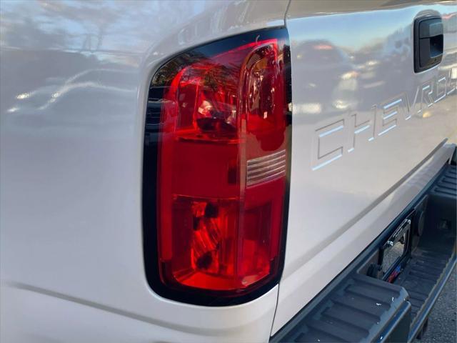 Photo of 2021 Summit White Chevrolet Colorado