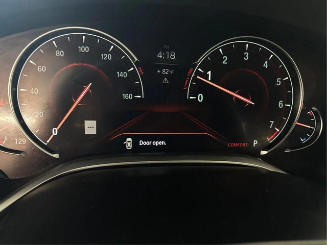 Photo of 2019 Black BMW 740
