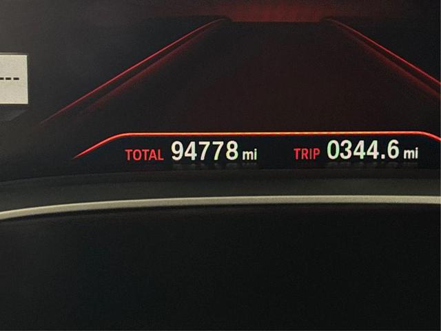 Photo of 2019 Black BMW 740