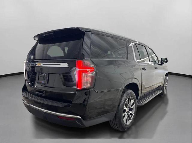 Photo of 2021 Black Chevrolet Suburban