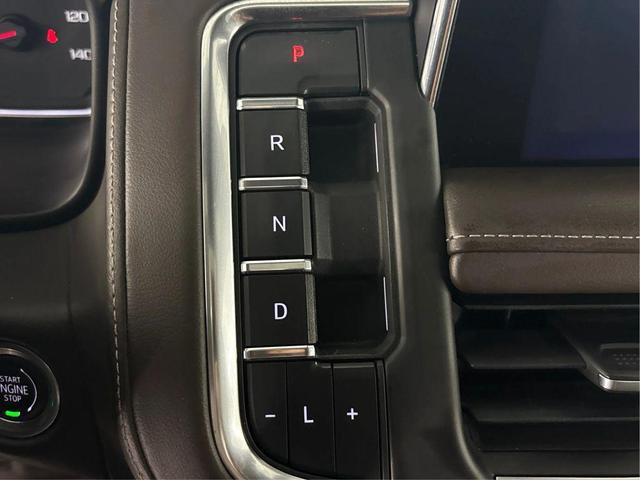 Photo of 2021 Black Chevrolet Suburban