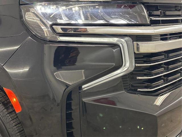 Photo of 2021 Black Chevrolet Suburban