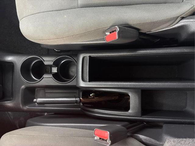 Photo of 2013 Silver Nissan NV200