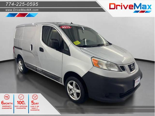 Photo of 2013 Silver Nissan NV200