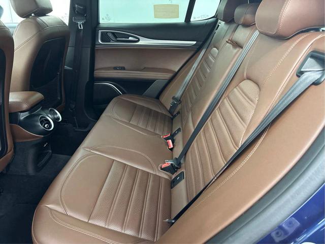 Photo of 2020 Montecarlo Blue Metallic Alfa Romeo Stelvio