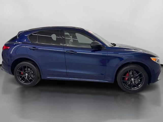Photo of 2020 Montecarlo Blue Metallic Alfa Romeo Stelvio