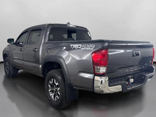 Photo of 2017 Magnetic Gray Metallic Toyota Tacoma