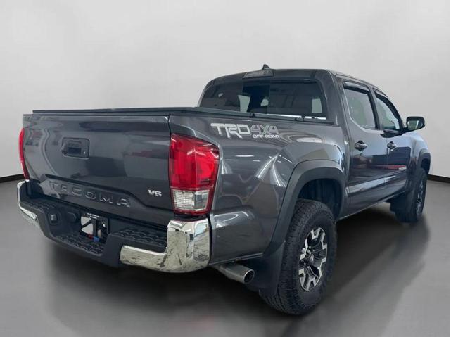 Photo of 2017 Magnetic Gray Metallic Toyota Tacoma