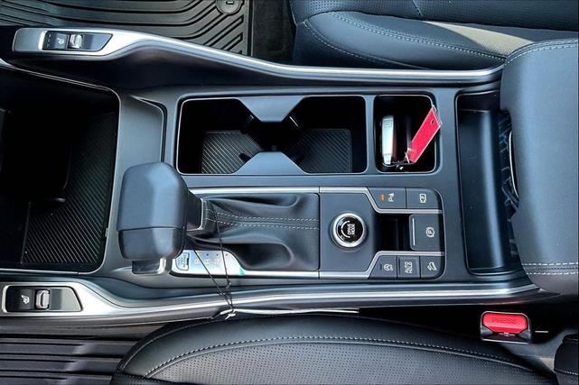 Photo of 2026 Ebony Black Kia Sorento
