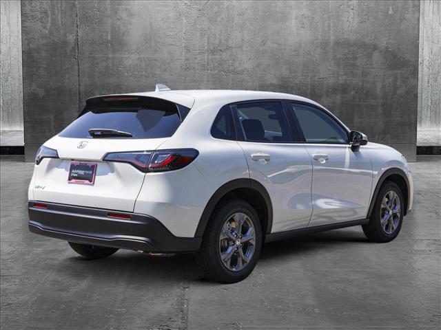 Photo of 2026 Platinum White Pearl Honda HR-V