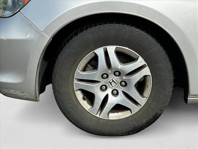 Photo of 2007 Silver Pearl Metallic Honda Odyssey