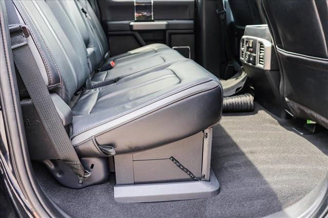 Photo of 2020 Agate Black Metallic Ford F-250