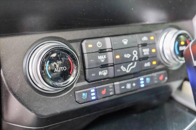 Photo of 2020 Agate Black Metallic Ford F-250