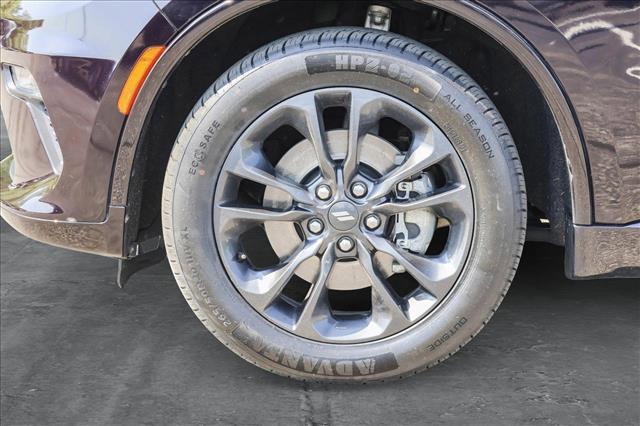 Photo of 2021 In-Violet Clearcoat Dodge Durango