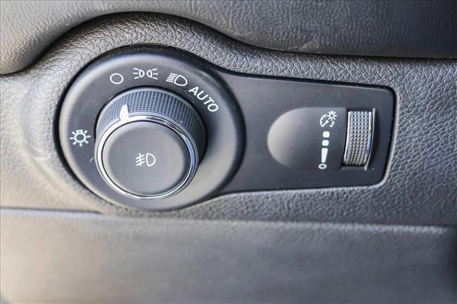 Photo of 2021 In-Violet Clearcoat Dodge Durango