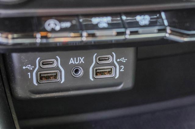 Photo of 2021 In-Violet Clearcoat Dodge Durango
