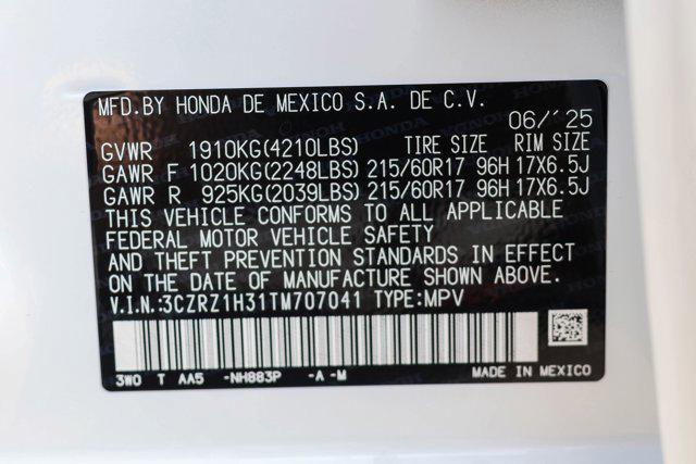 Photo of 2026 Platinum White Pearl Honda HR-V