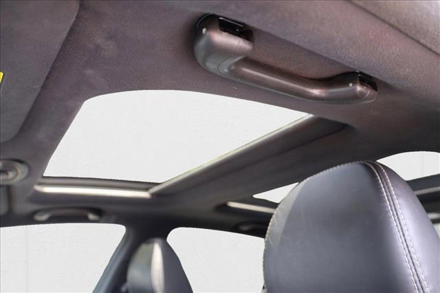 Photo of 2015 Ebony Black Kia Optima