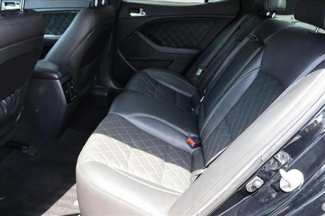 Photo of 2015 Ebony Black Kia Optima