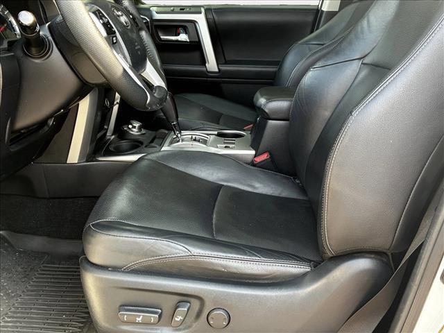 Photo of 2019 Blizzard Pearl Toyota 4Runner