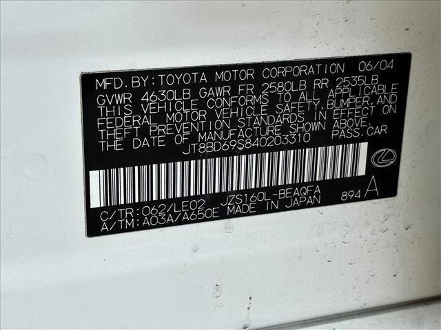 Photo of 2004 Crystal White Lexus GS 300