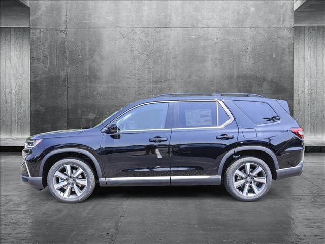 Photo of 2025 Crystal Black Pearl Honda Pilot