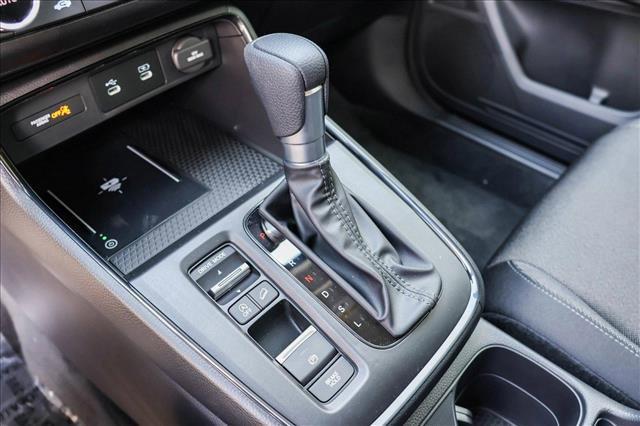Photo of 2026 Crystal Black Pearl Honda CR-V