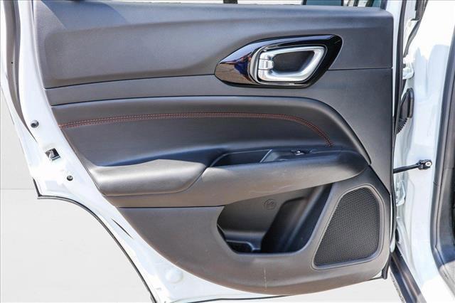 Photo of 2024 Bright White Clearcoat Jeep Compass