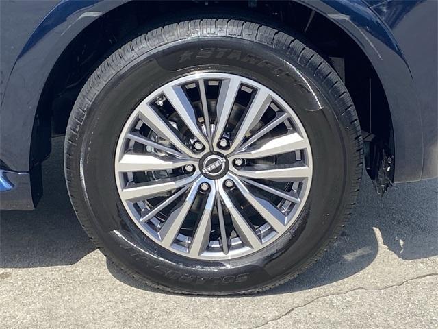 Photo of 2023 Hermosa Blue Nissan Armada