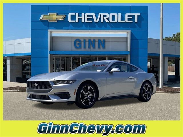 Photo of 2024 Silver Metallic Ford Mustang