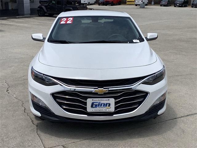 Photo of 2022 Summit White Chevrolet Malibu