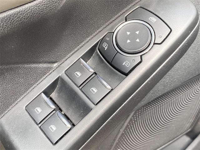 Photo of 2022 Agate Black Metallic Ford Escape